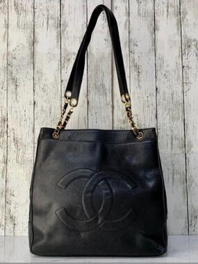 CHANEL Black Leather CC-Embossed Shoulder Bag with Gold Chain Straps